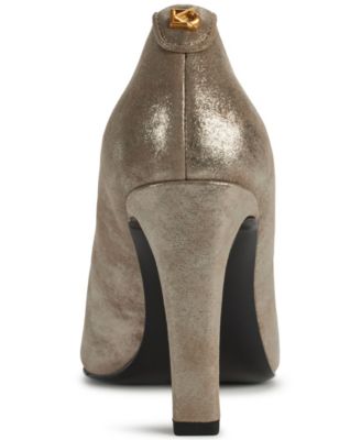 Women's Donna Pointed Toe Pumps