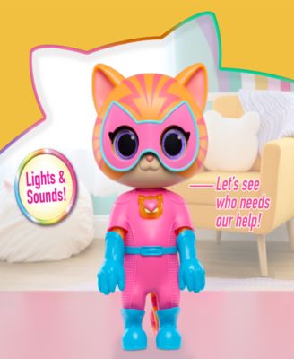 Cat-Tastic Transforming Ginny Toy Figure
