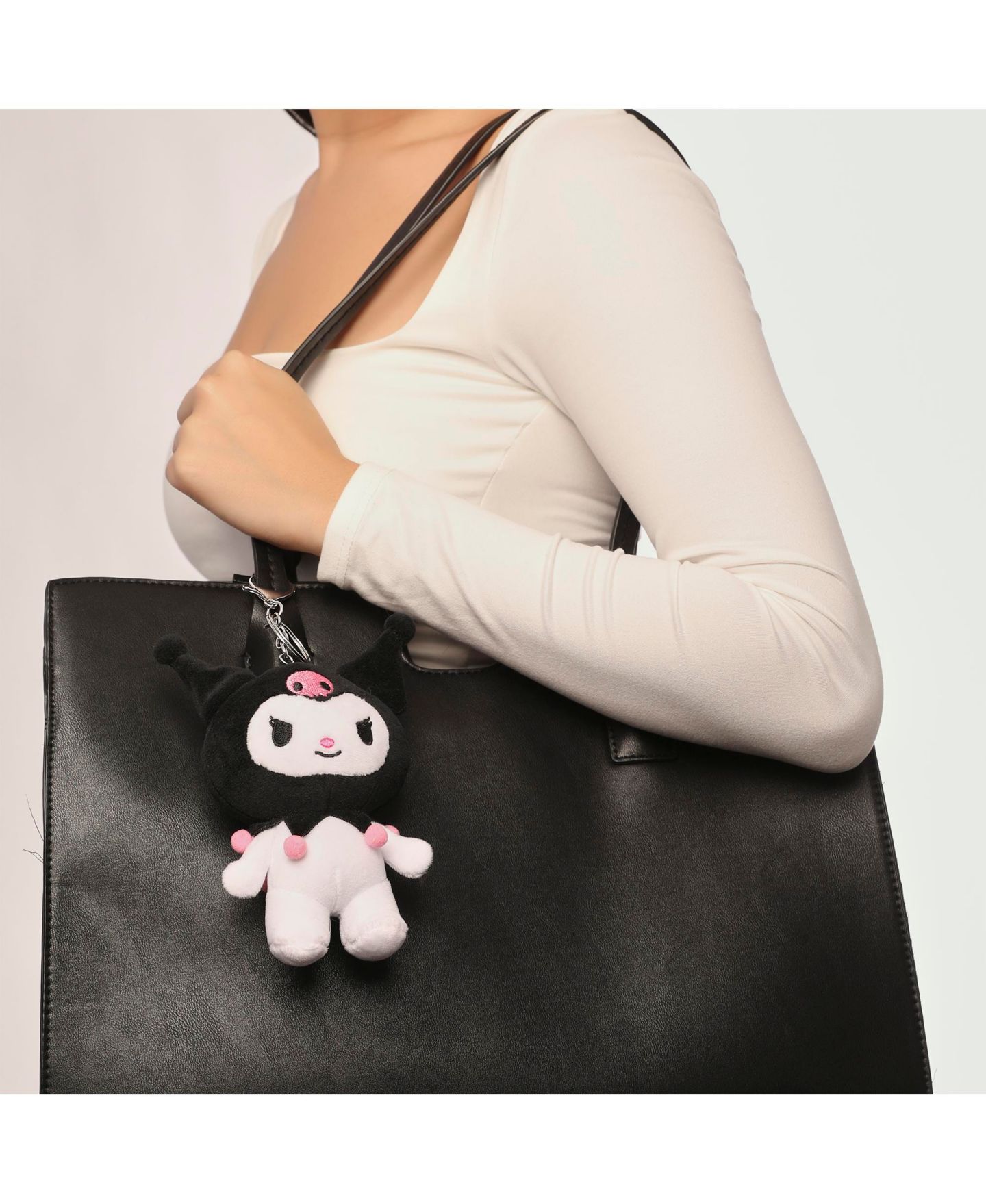 Брелок Hello Kitty Sanrio Kruomi Plush Bag Charm Keychain - Travel Gifts Accessories — фото 2