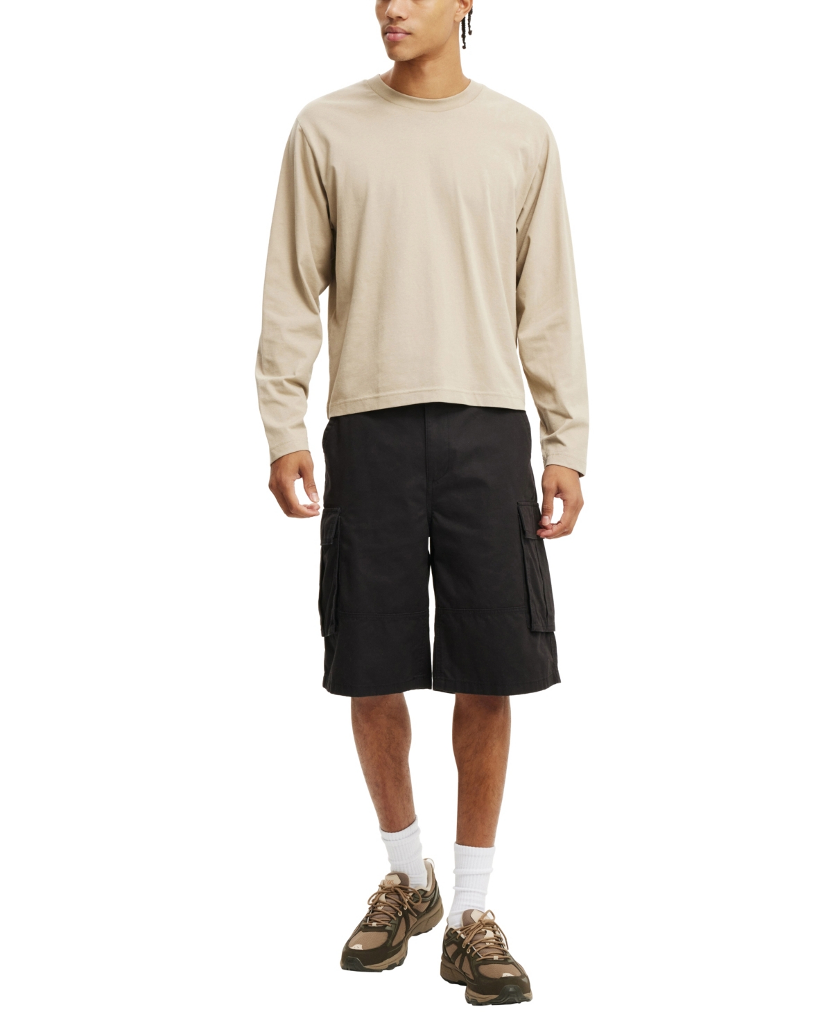 COTTON ON MEN'S CROPPED FIT LONG SLEEVE T-SHIRT 