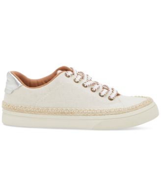 Women's Cheynas Whipstitch Lace-Up Sneakers