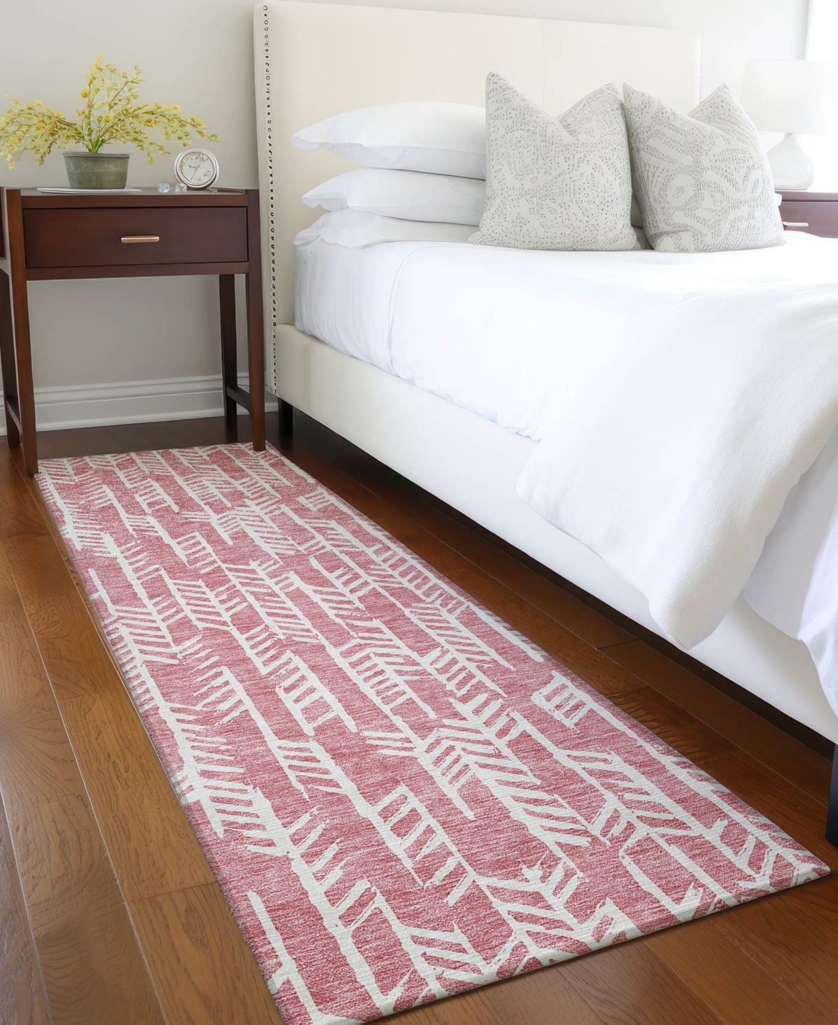 Addison Chantille Acn906 2'3"x7'6" Runner Area Rug In Rose