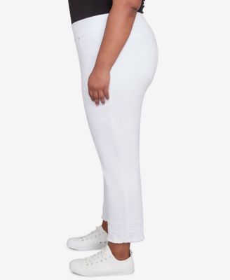 Plus Size Embroidered Extra Stretch White Denim Jeans
