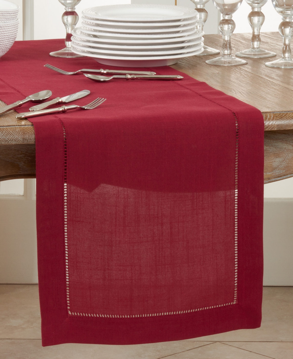 Saro Lifestyle Hemstitched Border Table Runner, 16" X 54" In Burgundy