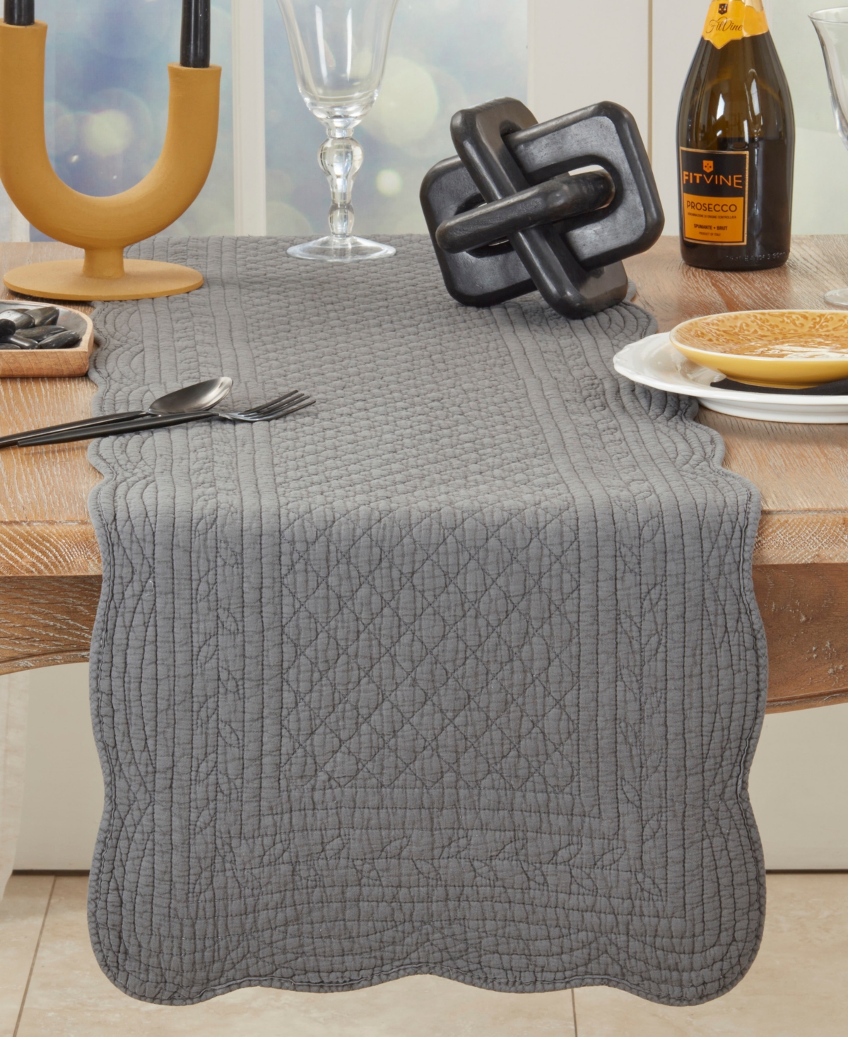 Saro Lifestyle Charming Quilted Table Runner, 16" X 72" In Slate