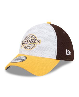 New Era - Men's Brown/Gold San Diego Padres 2025 MLB Clubhouse 39THIRTY Flex Hat