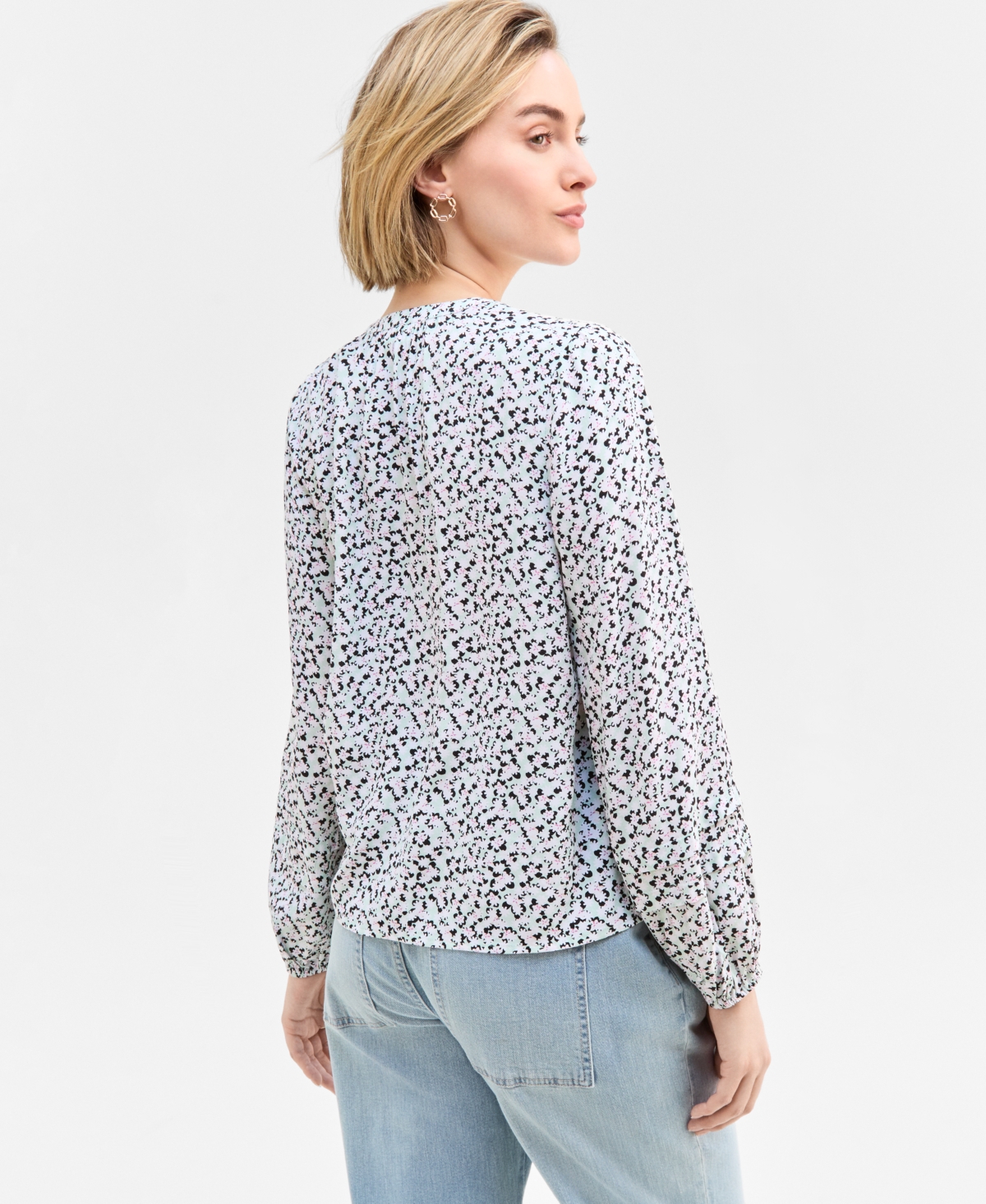 ON 34TH WOMEN'S PRINTED PINTUCK BLOUSE, EXCLUSIVELY AT MACY'S 