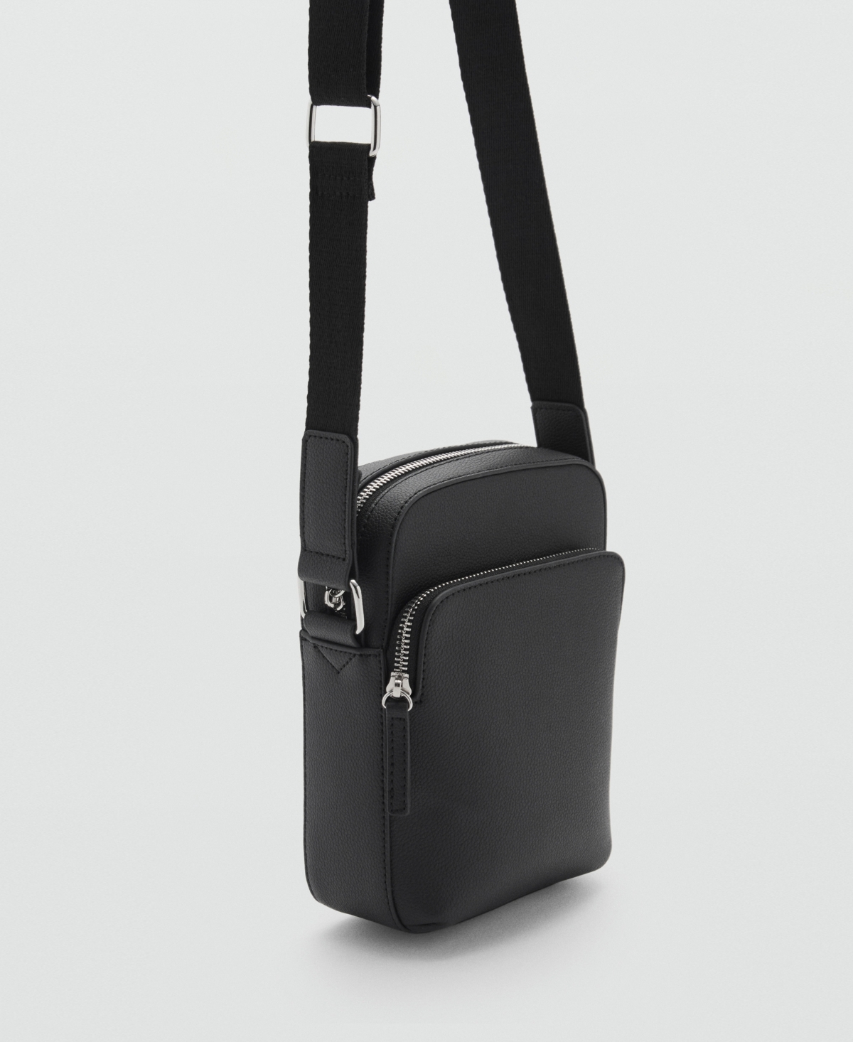 MANGO MEN'S PATENT FAUX-LEATHER SHOULDER BAG 