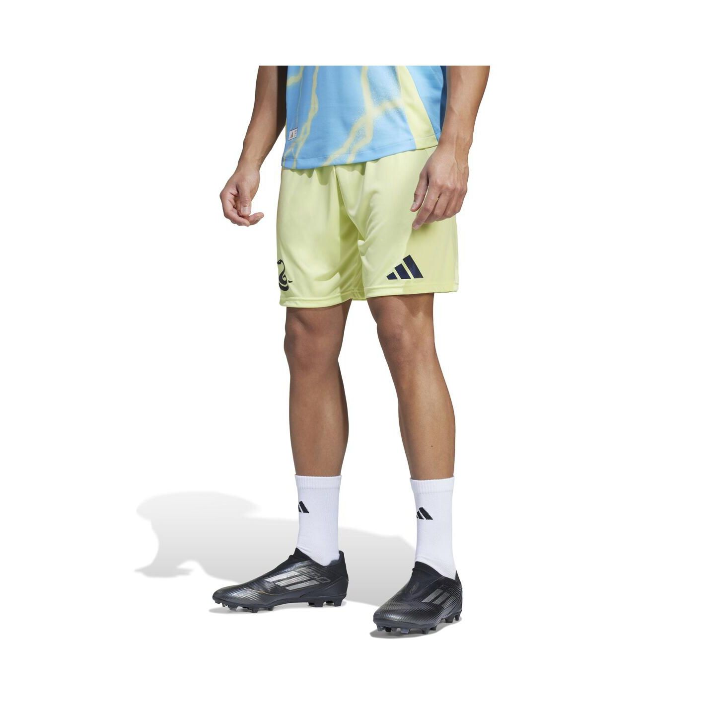 Мужские шорты adidas Yellow Philadelphia Union Away 2025 The Voltage Kit Authentic — фото 3