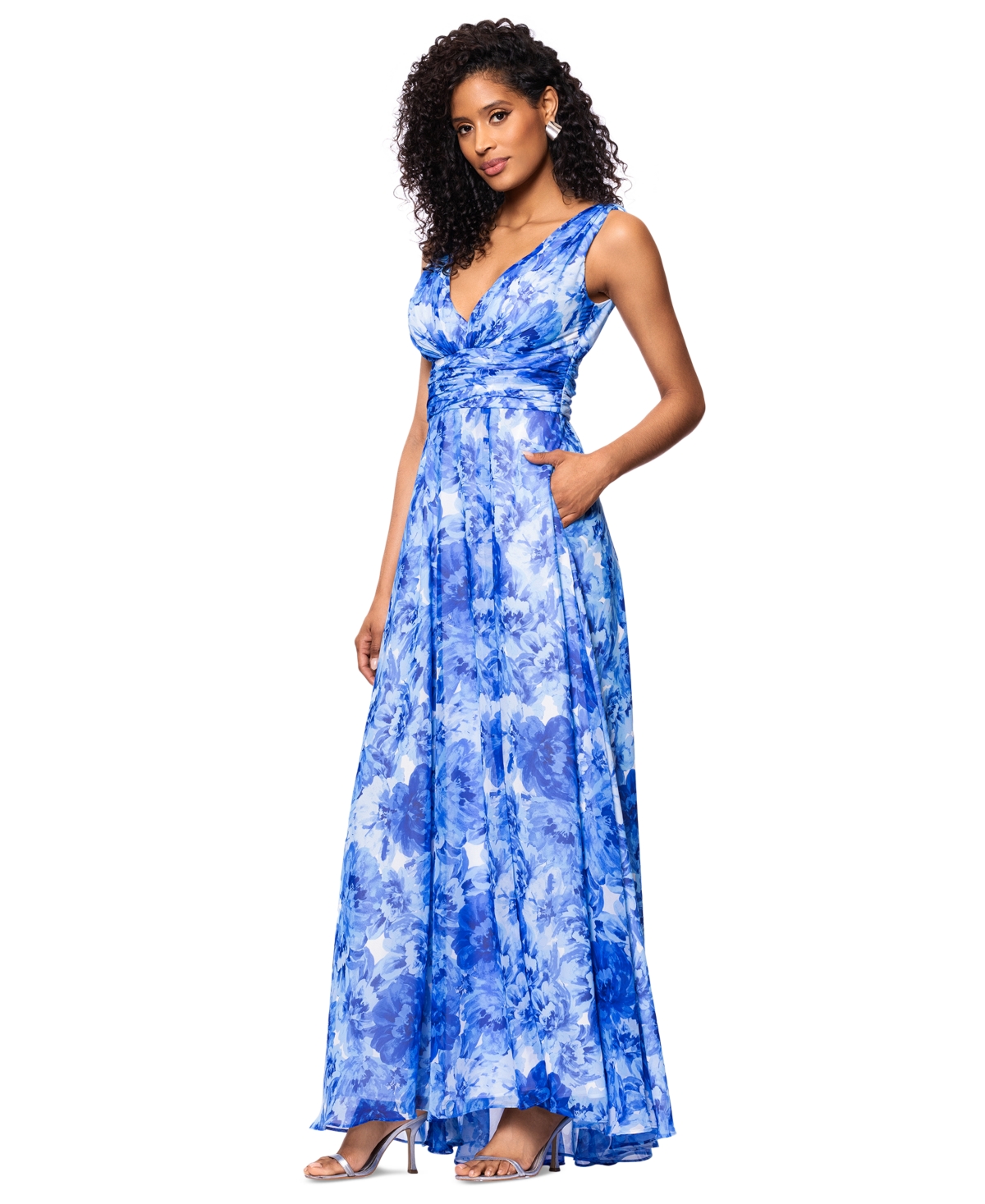 Betsy & Adam Women's Floral V-neck Ruched-waist Gown In Blue,white