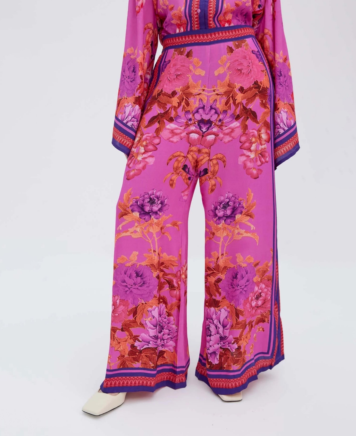 Women's Raishma Alisa Pink Viscose Trousers - Pink