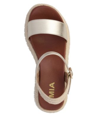 Women's Yanis Round Toe Wedge Sandals