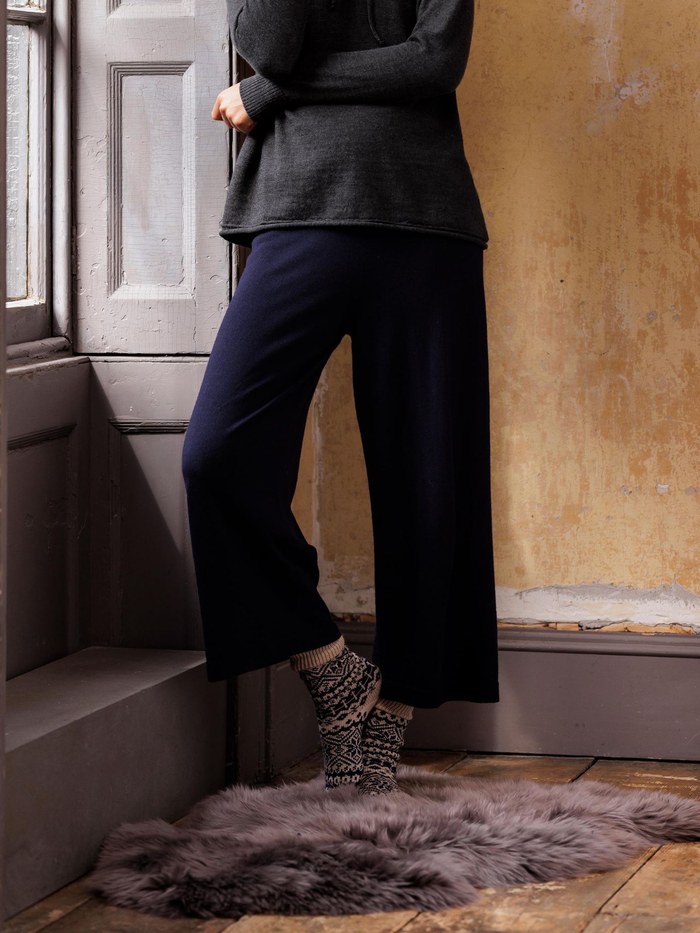 Женские брюки Celtic & Co. Wide Leg Merino Lounge, цвет: Тёмно-синий — фото 3