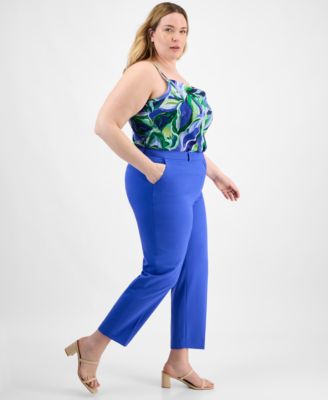 Plus Size Classic Ankle Pants