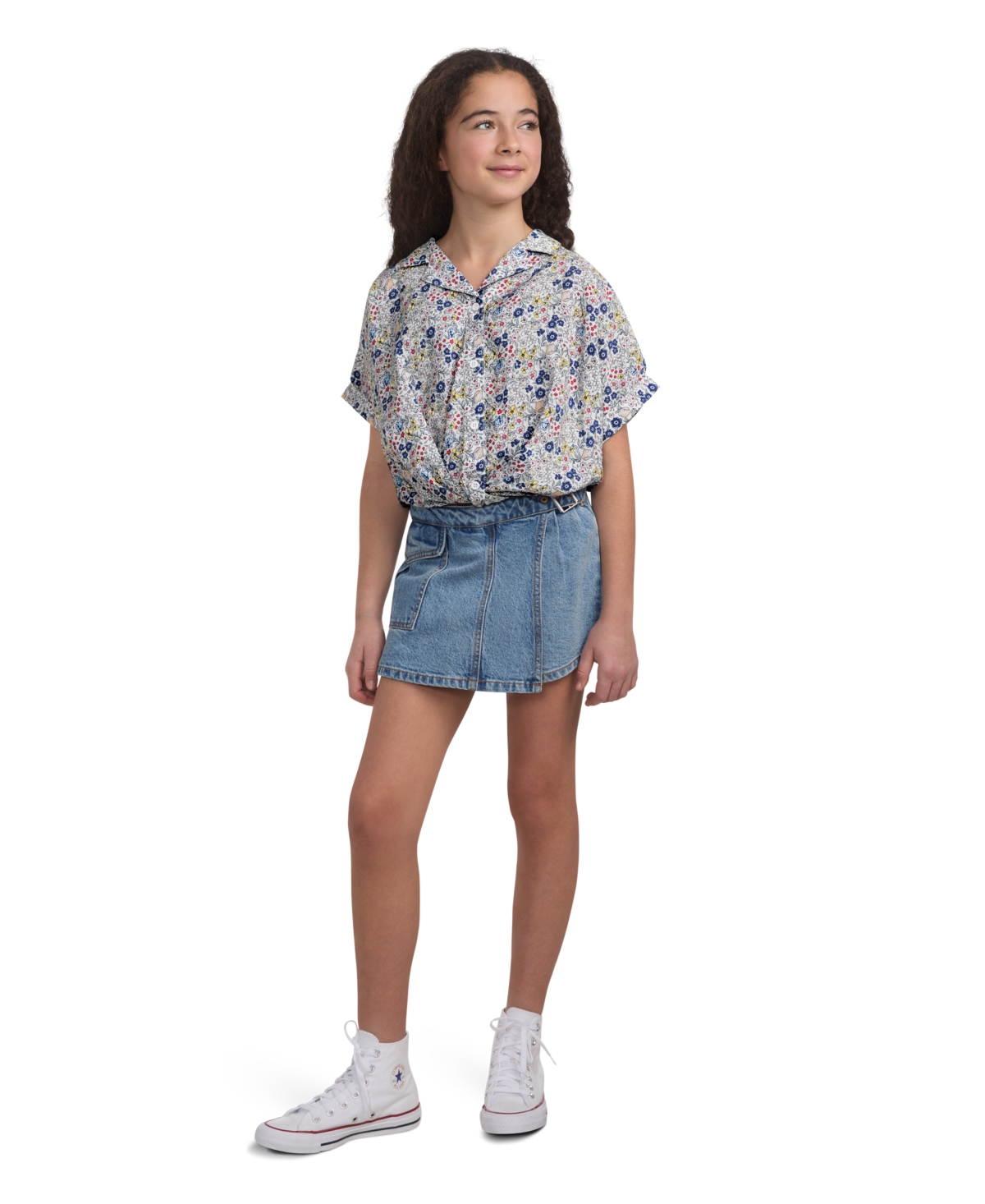 Shop Levi's Big Girls Floral Twist Button Up Top In Bright White