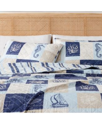 Seashell Patchwork Microfiber Quilt Set With Shams