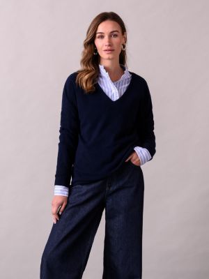 Women's Geelong Wool Slouch V-Neck Sweater