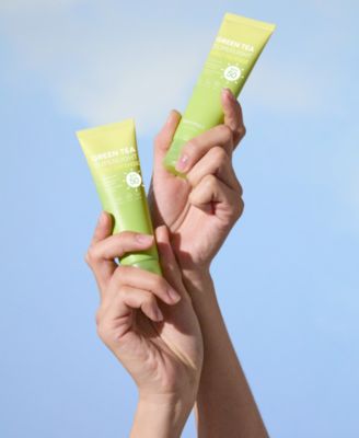 Green Tea Superlight Daily Defense Sunscreen