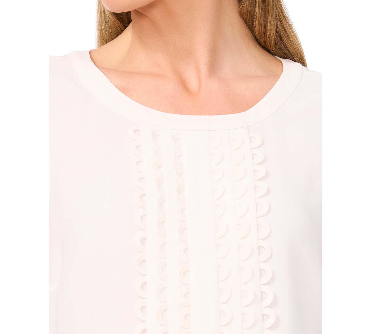 Cece Scalloped Pintuck Pleat Sleeveless Crepe Top In White