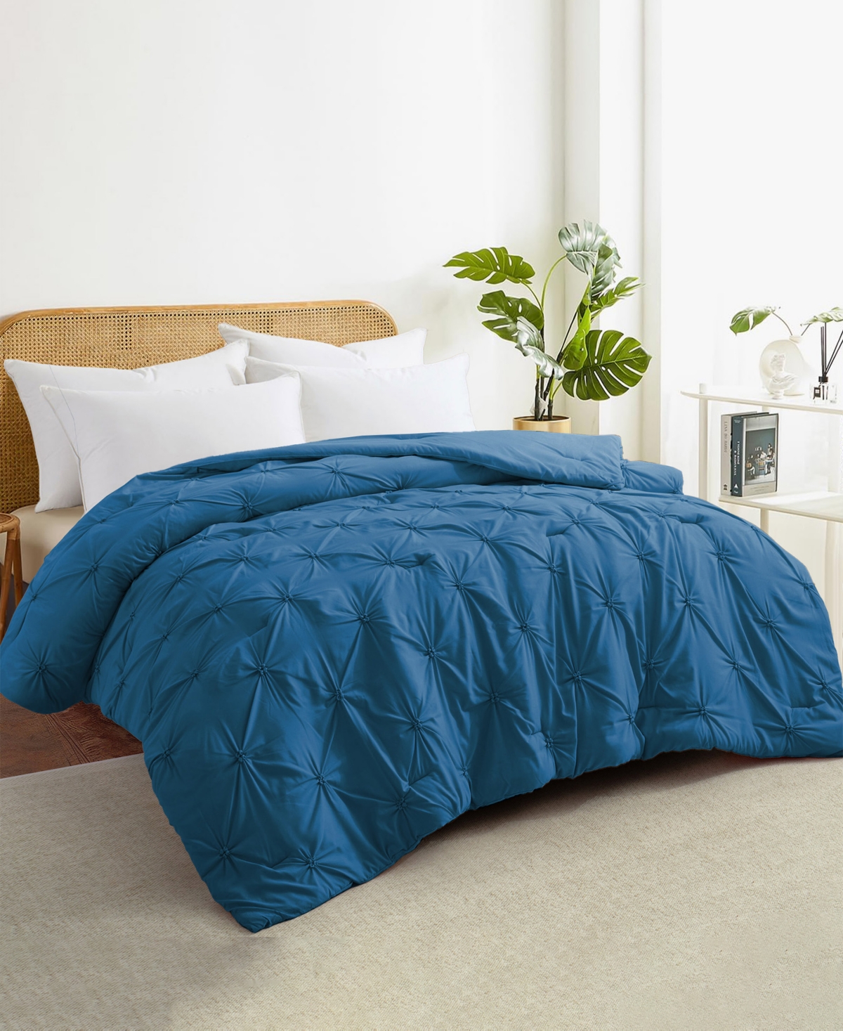 Unikome All Season Pintuck Down Alternative Comforter, Twin In Blue
