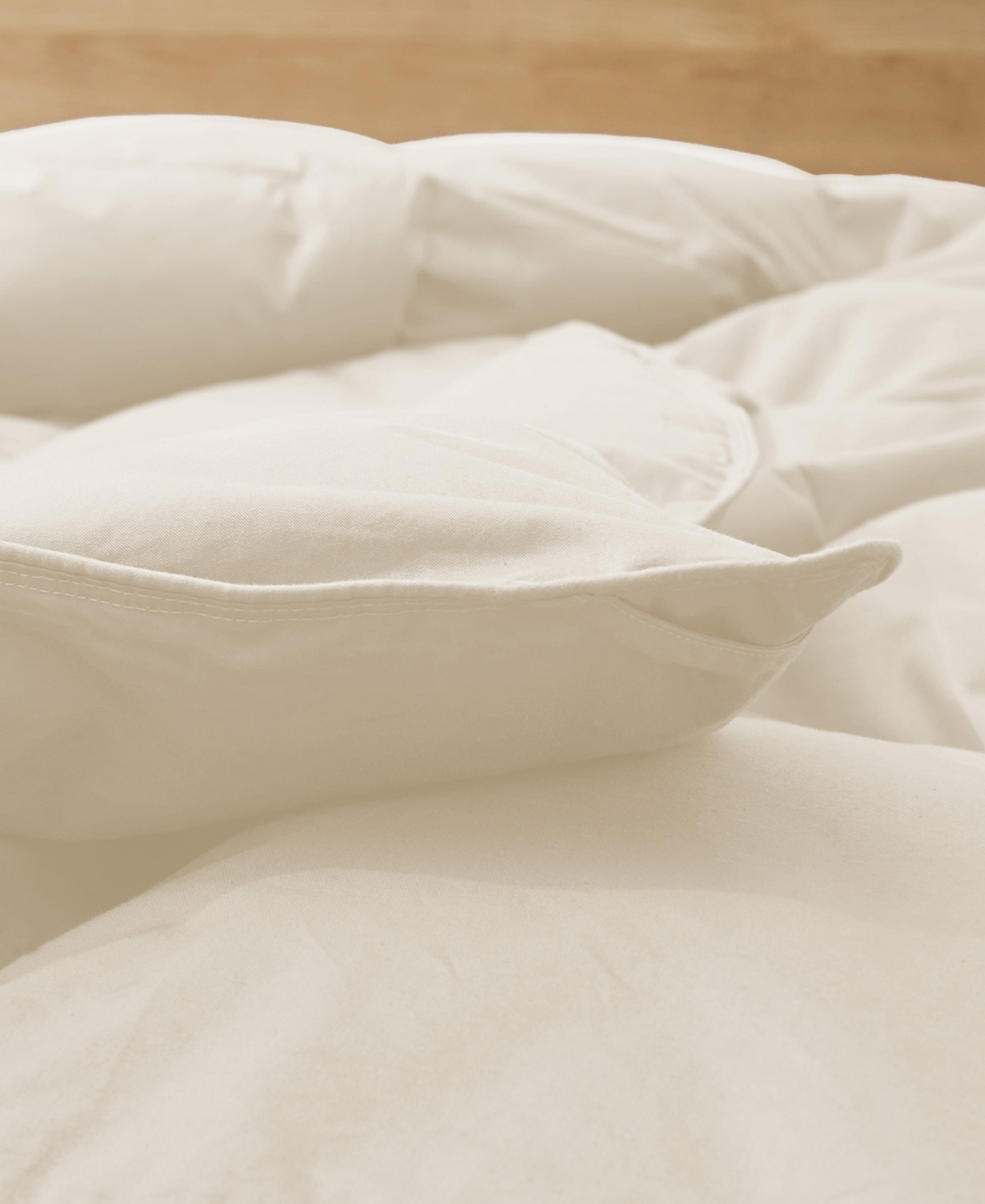 Unikome All Season Goose Down Comforter, Full/queen In White