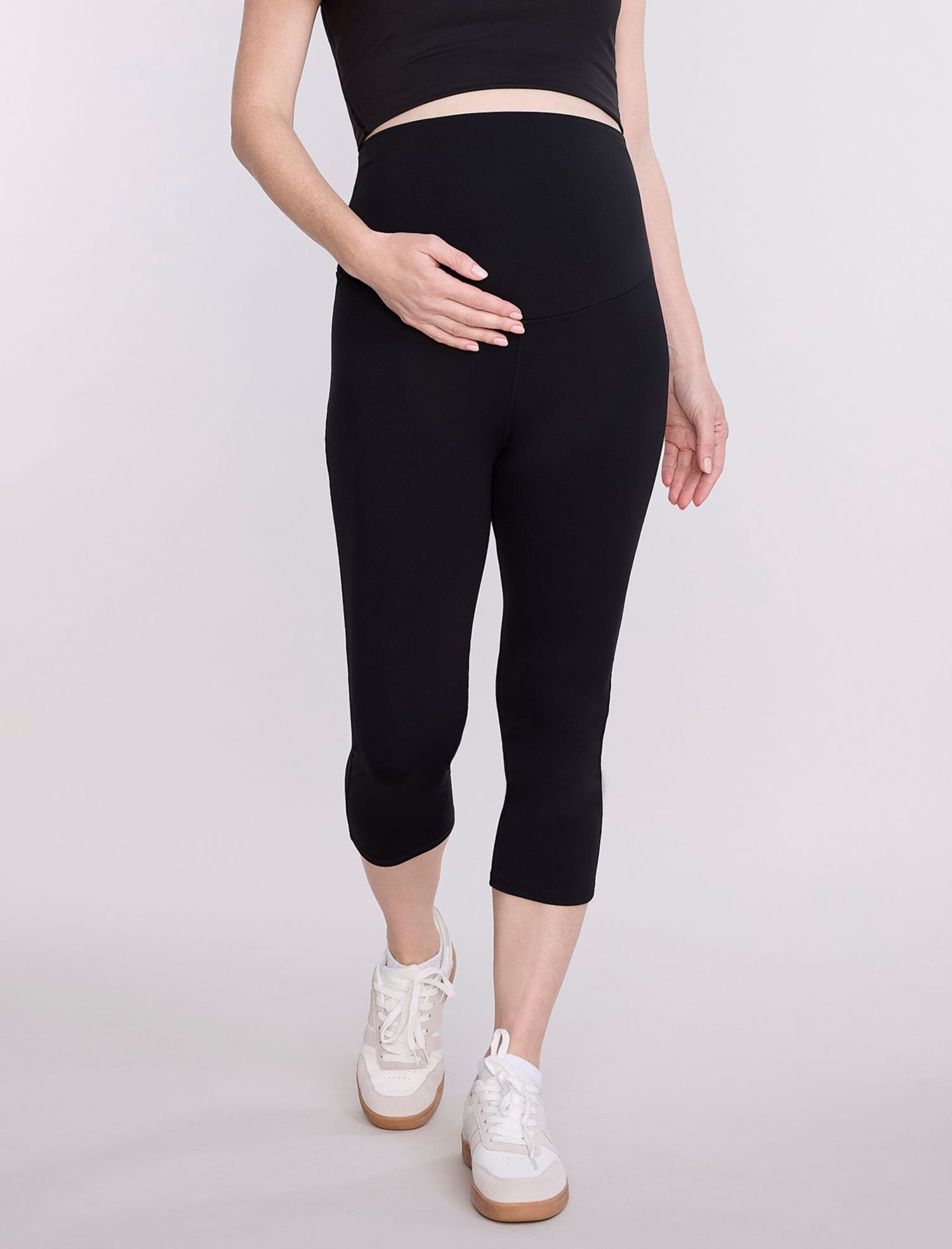 Women's Over the Belly Active Capri Legging - Motherhood