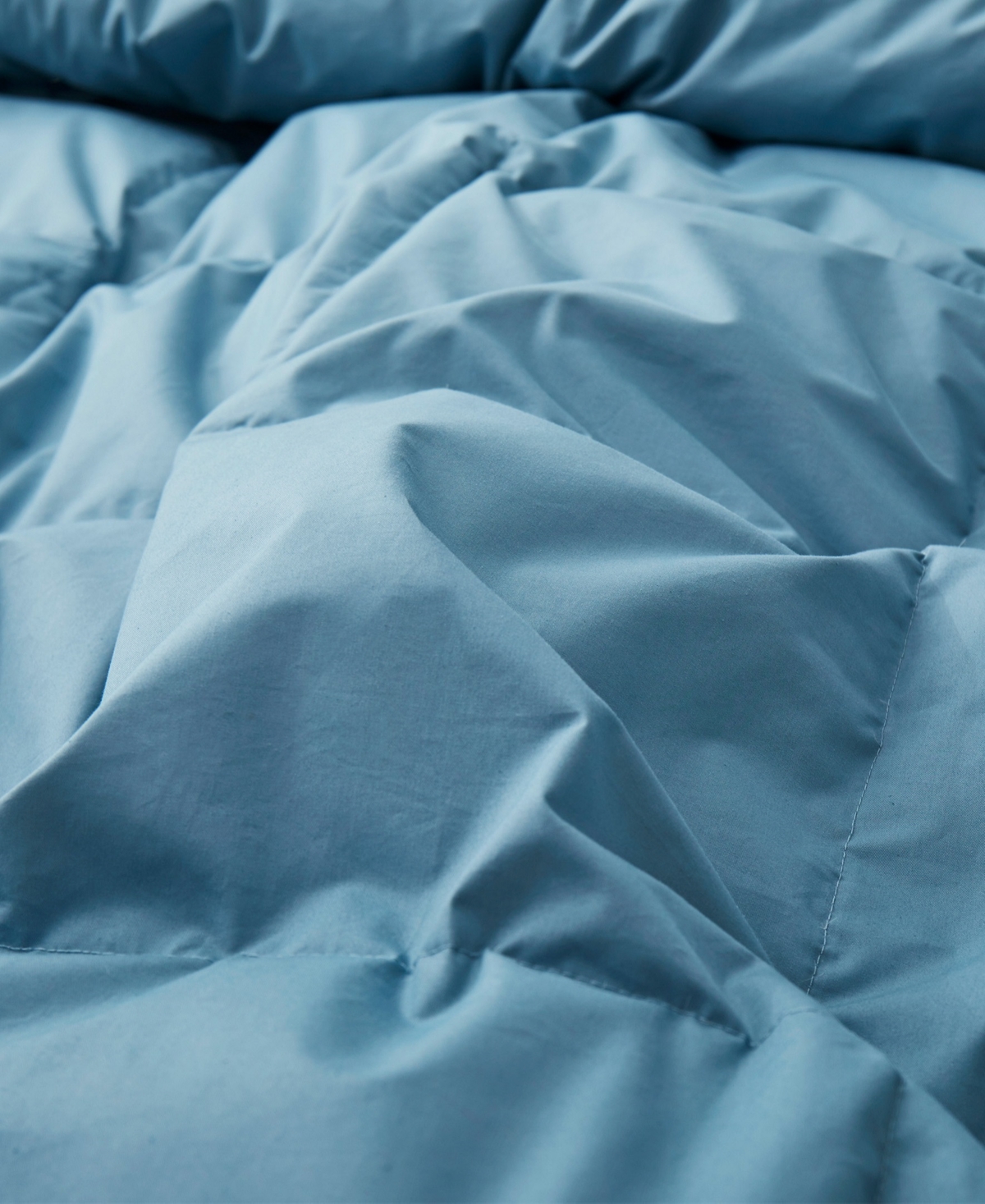 Unikome All Season Goose Down Comforter, California King In Blue