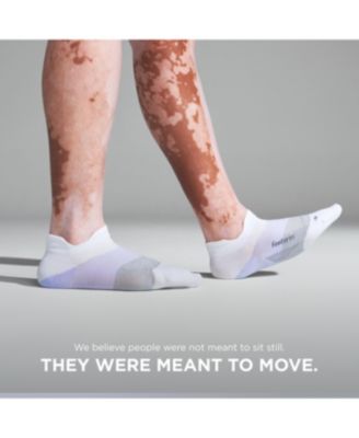 Men's Elite Ultra Light Cushion Ankle Socks - Sport Sock with Targeted Compression