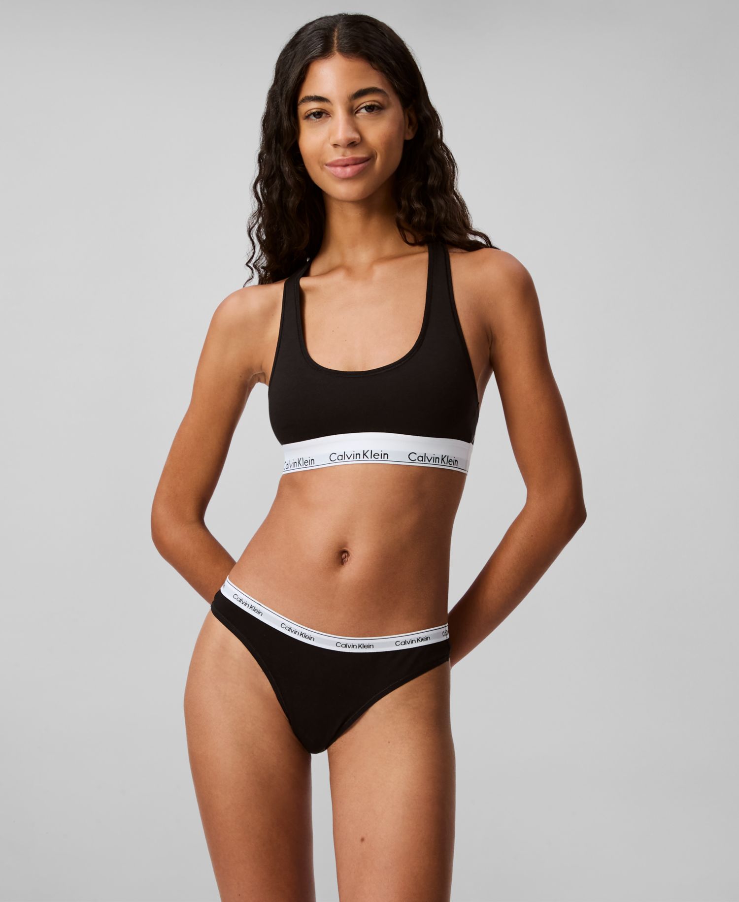 Women's Modern Logo Thong Underwear QD5043