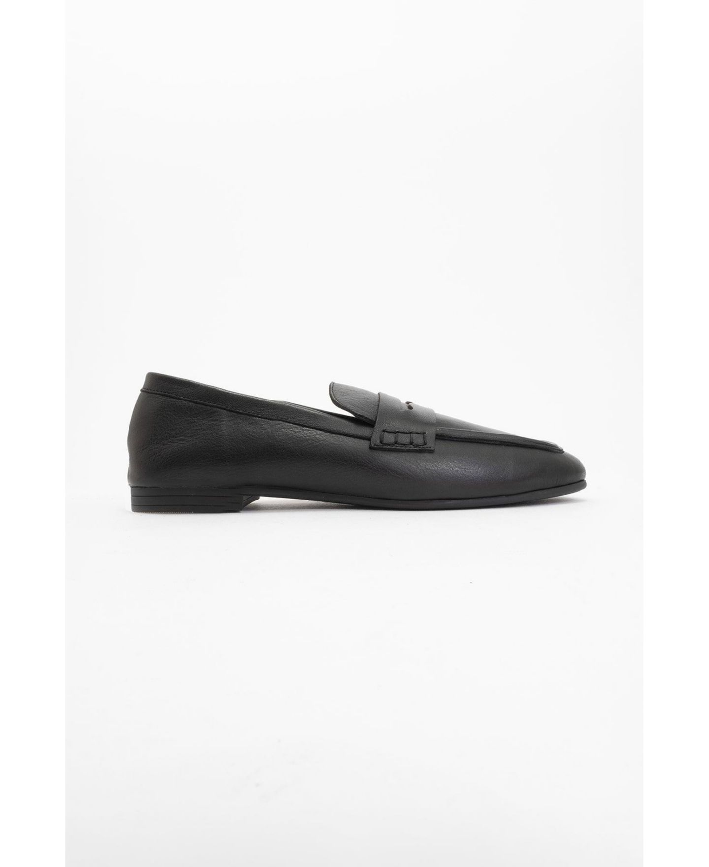 Женские туфли Forever & Always Shoes Skye Leather Loafer, цвет: Чёрный кожаный — фото 2