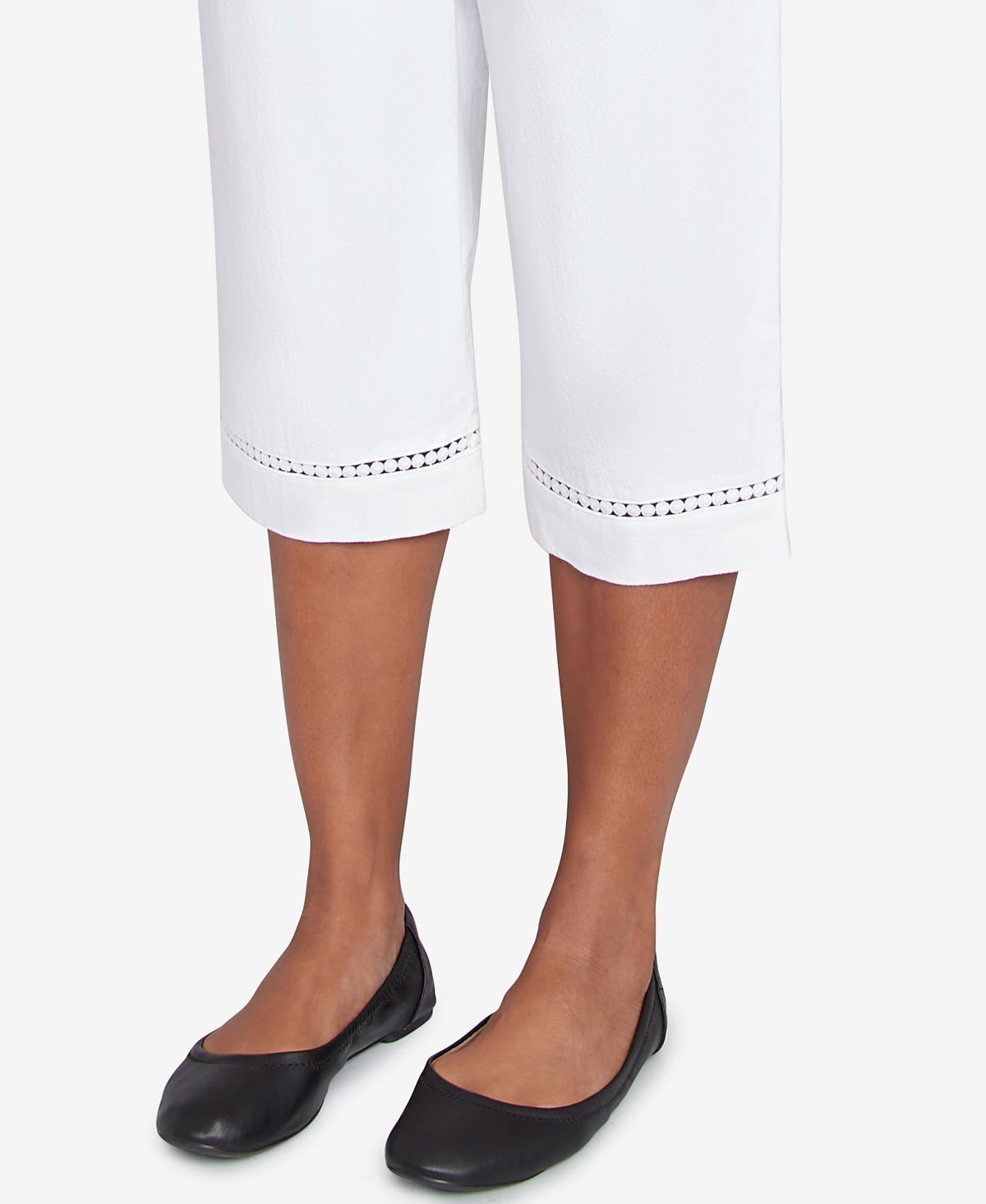 Alfred Dunner Petite Rise Shine Lace Dotted Trim Capri Pants In White
