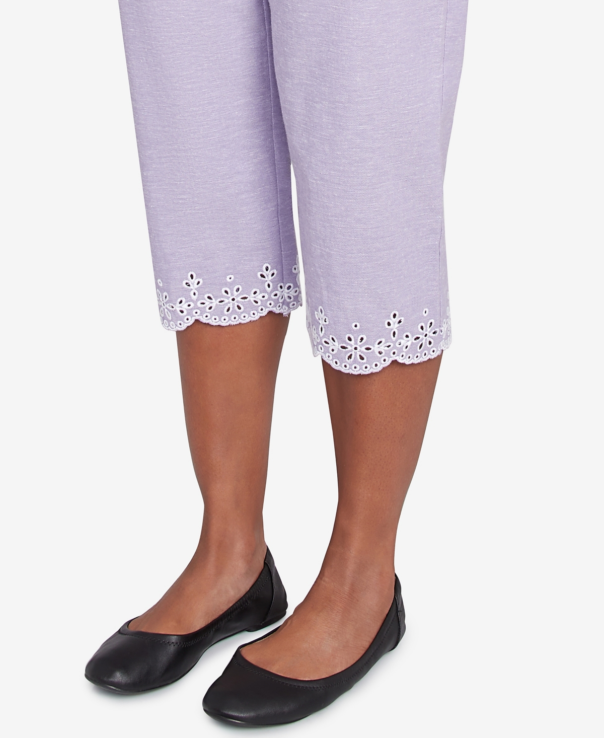 Alfred Dunner Petite Crystal Springs Eyelet Embroidered Capri Pants In Purple