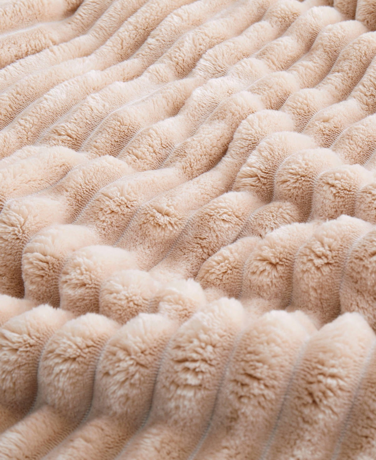 Unikome Year Round Plush Flannel Comforter, King In Nude