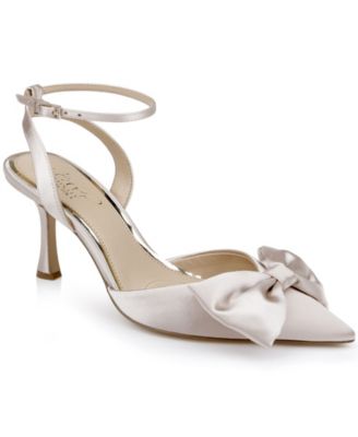 Jewel Badgley Mischka