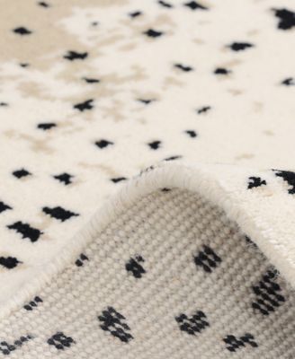 Timeless Rug Designs Louis S3253 Rug Collection In Ivory