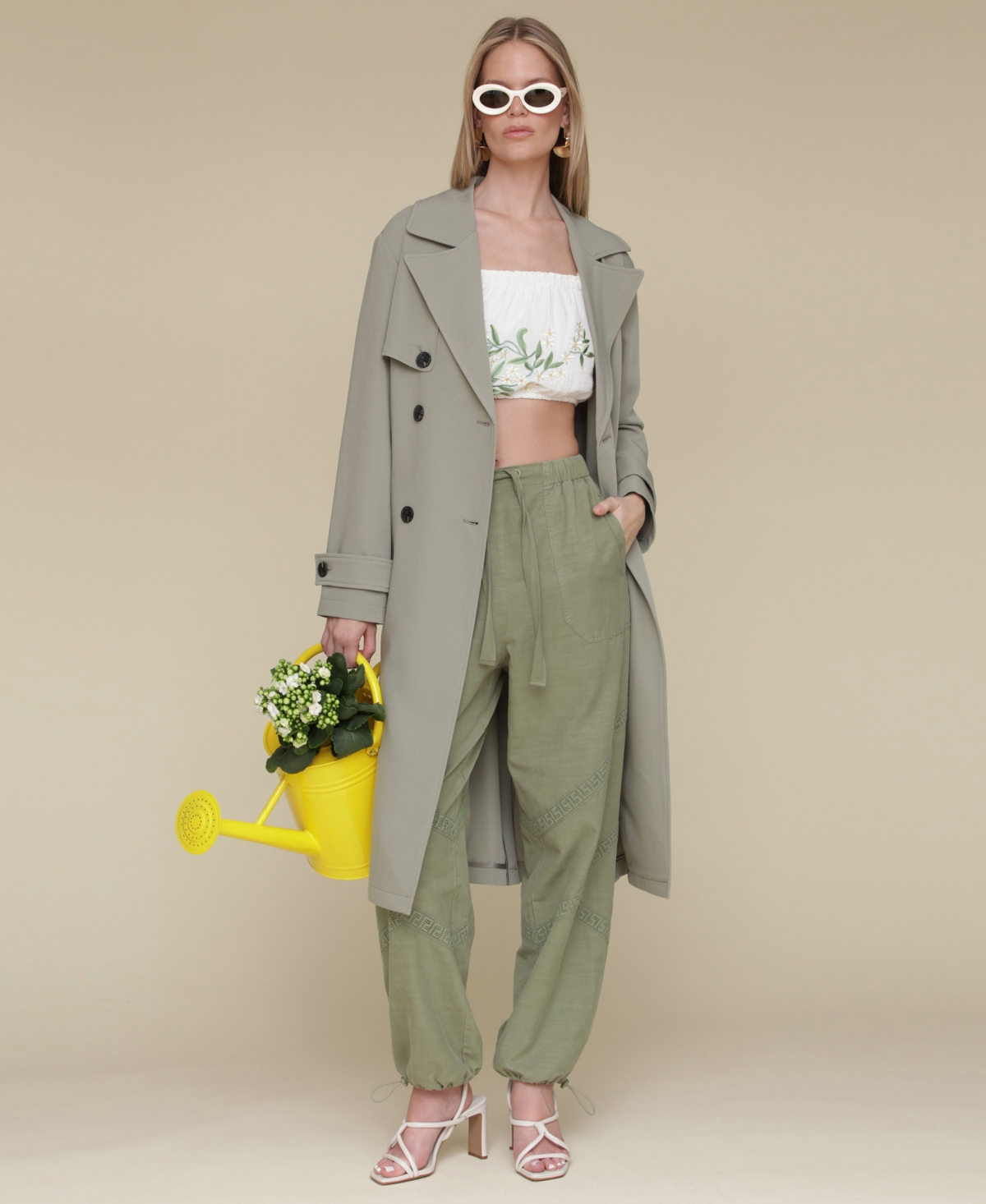 AVEC LES FILLES WOMEN'S EMBROIDERED COTTON CROP TOP 