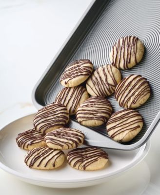 Nonstick 2-Piece Cookie Sheet Bakeware Set