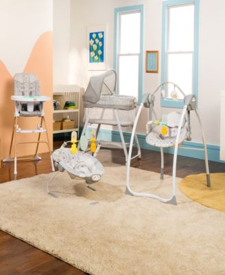 Baby Disney Winnie the Pooh Classic Pals Vibrating Bouncer