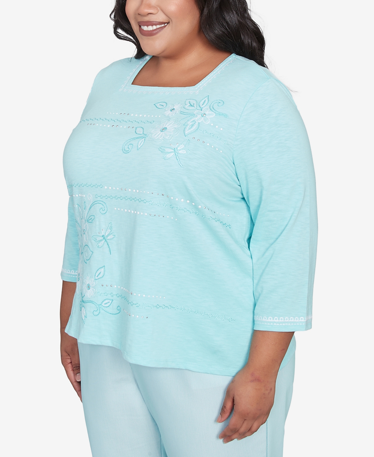 Alfred Dunner Plus Size St. Thomas Asymmetrical Dragonfly Embroidery Top In Mint