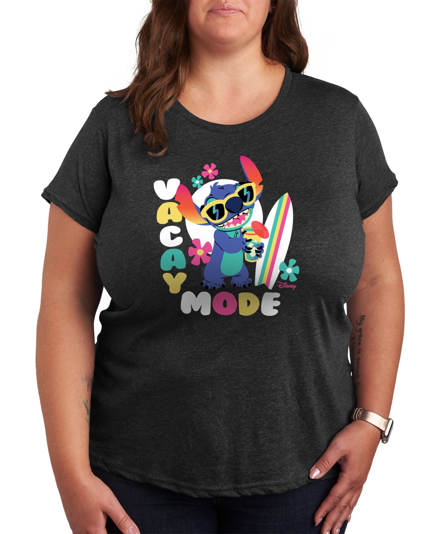Plus Size Lilo Stitch Vacay Mode Graphic T-Shirt