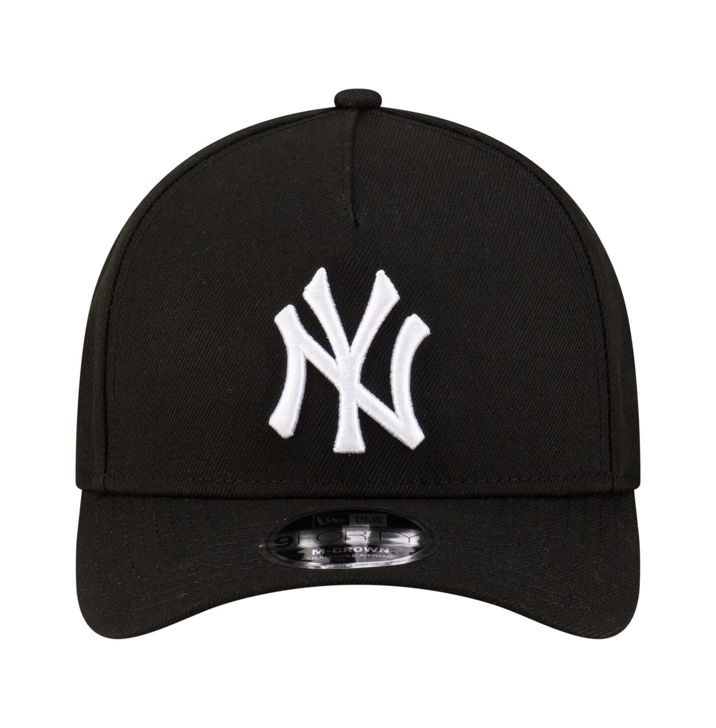 Мужская кепка New Era Black New York Yankees Player Replica 9FORTY Adjustable Hat — фото 4