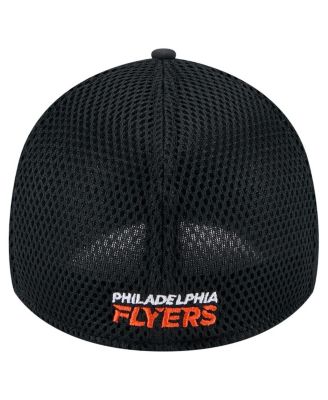 Men's Black Philadelphia Flyers Linear Featherweight 39THIRTY Flex Hat