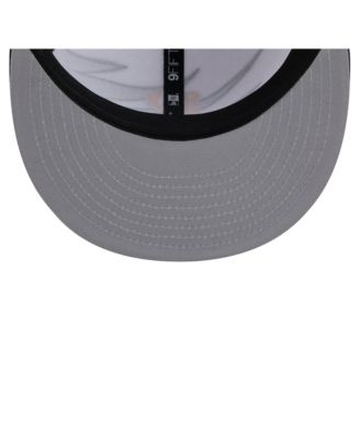 Men's Black/White Pittsburgh Pirates Jagged 9FIFTY Snapback Hat