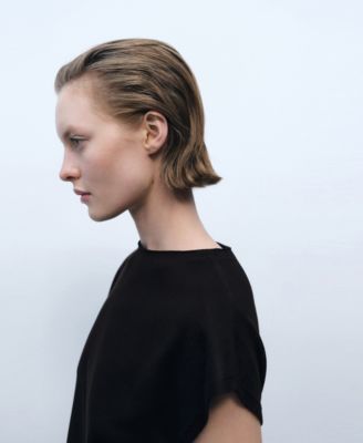 Women's Sleeveless Fine Knit Sweater