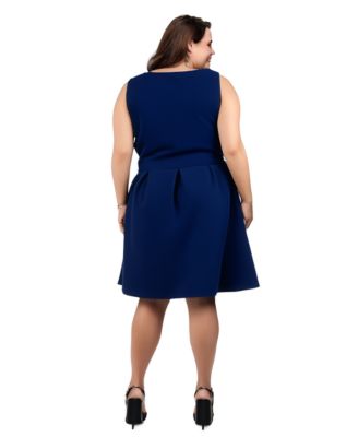 Plus Size Sleeveless Dress with Pockets