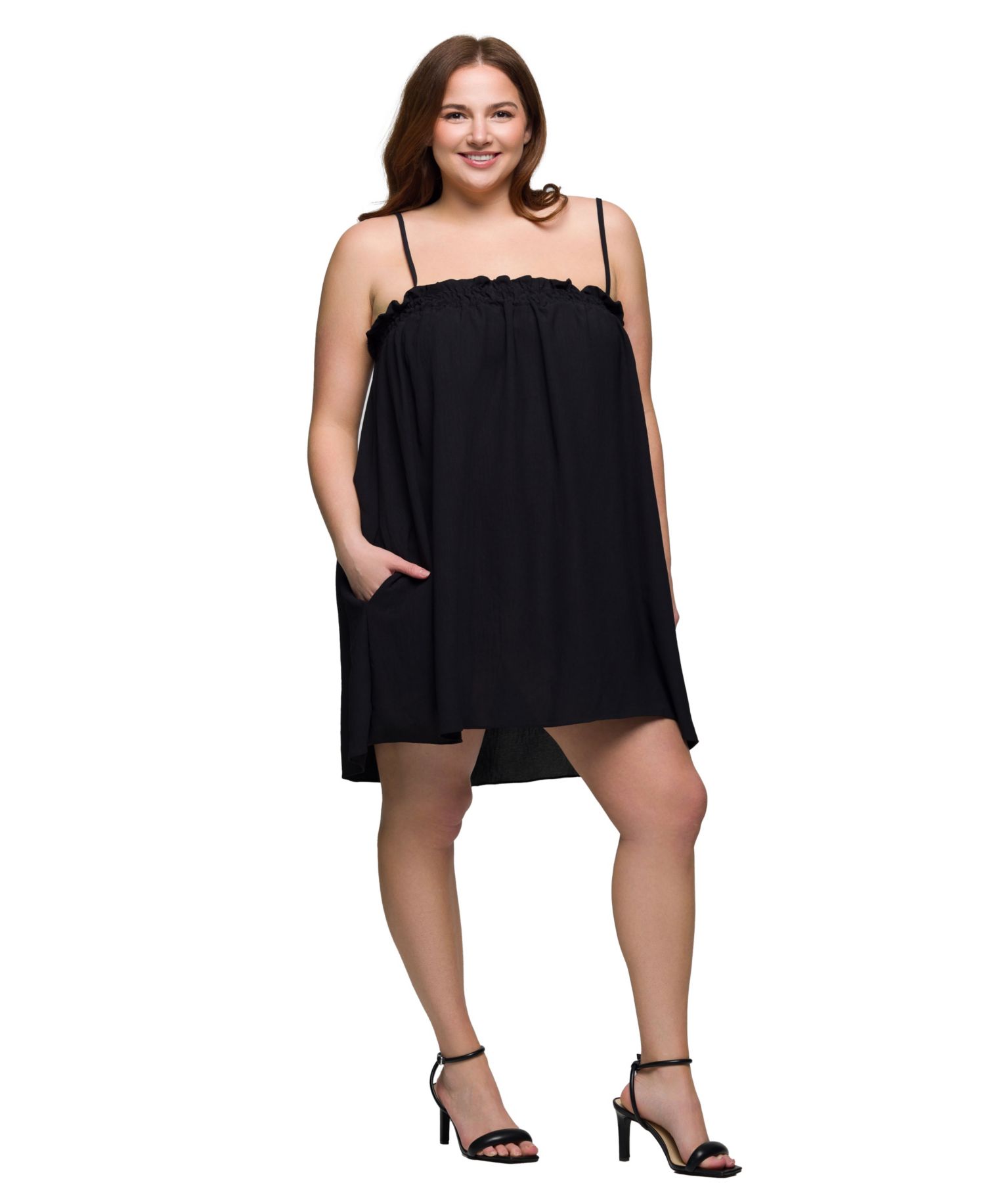 Мини-платье с квадратным вырезом на бретельках-спагетти большого размера, присборенное с карманами