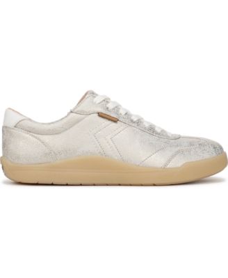 Women's Be True Court Inspired Lace Up Sneakers