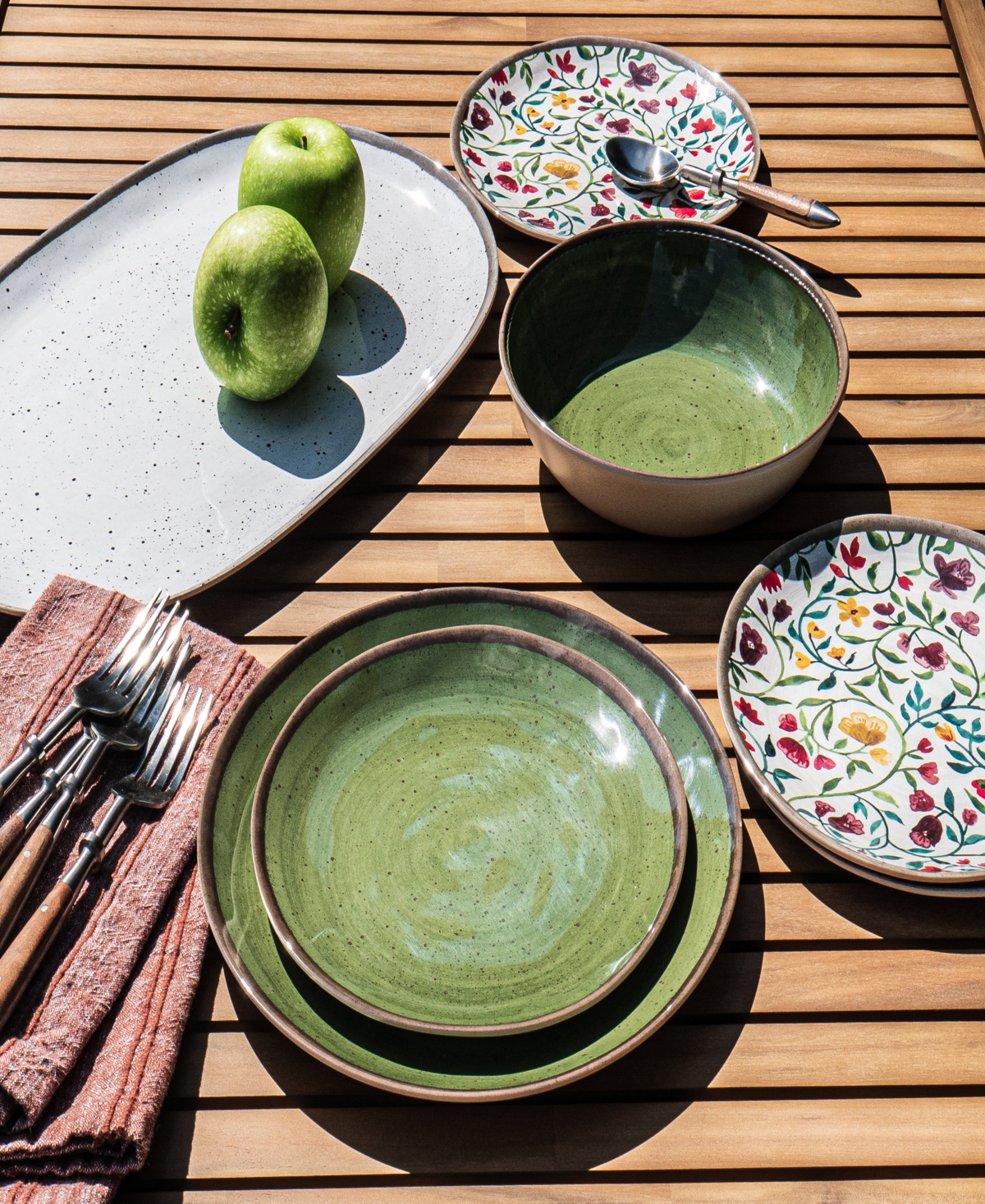 Abode Homewares Retreat Pottery 6-Pc. Salad Plates, Service For 6