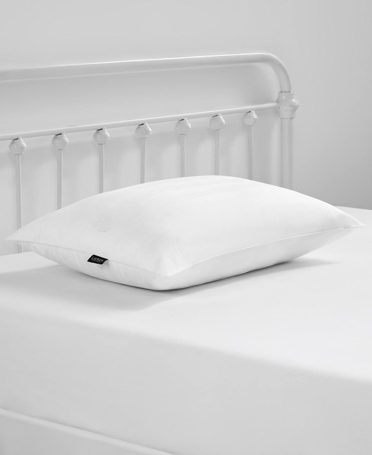 Ralph Lauren Down-like Dream Medium Density Down Alternative Pillow, Standard/queen In White