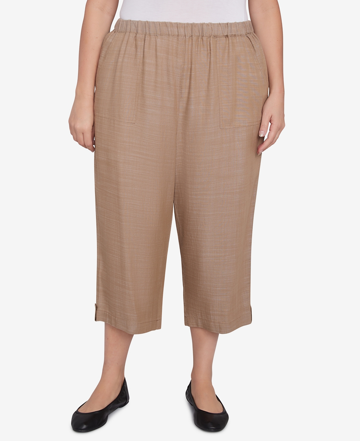 Plus Size Summer Solstice Relaxed Button Tab Capri Pants - Blueberry